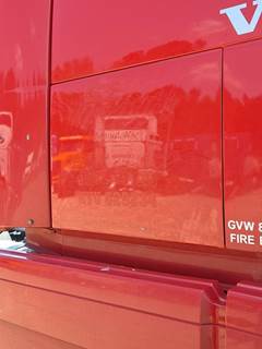 Volvo VNL Right Sleeper Door