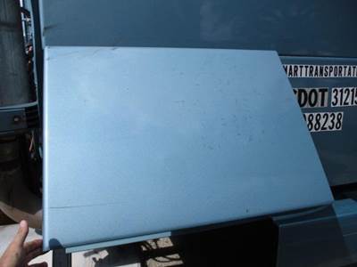 Volvo VNL Right Sleeper Door