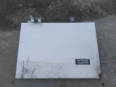 Volvo VNL Left Sleeper Door