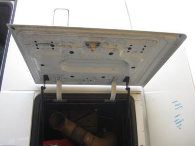 Volvo VNL Left Sleeper Door