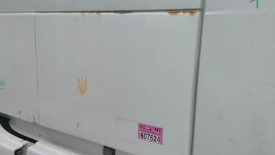 Volvo VNL Left Sleeper Door