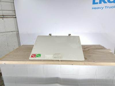 Volvo VNL Right Sleeper Door