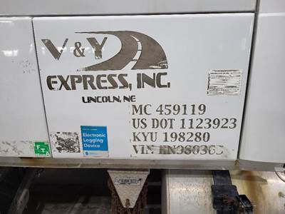 Volvo VNL Sleeper Door