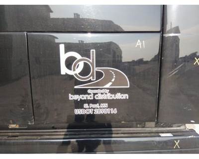 Volvo VNL Left Sleeper Door