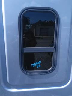 Freightliner Cascadia 125 Right Sleeper Window