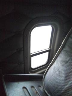 Freightliner Cascadia 125 Right Sleeper Window