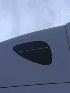 Freightliner Cascadia 125 Left Sleeper Window