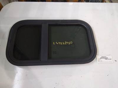 Freightliner Cascadia 125 Left Sleeper Window