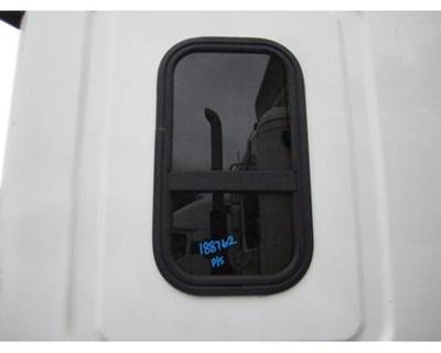Freightliner Cascadia 125 Right Sleeper Window