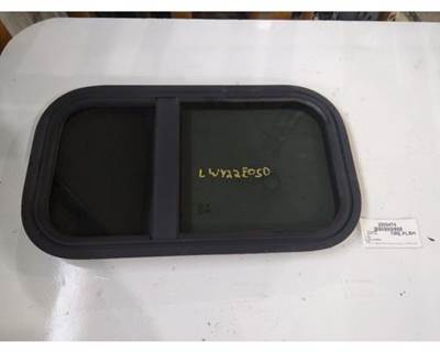 Freightliner Cascadia 125 Left Sleeper Window