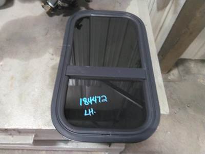 Freightliner Cascadia 126 Left Sleeper Window