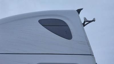 Freightliner Cascadia 126 Left Sleeper Window