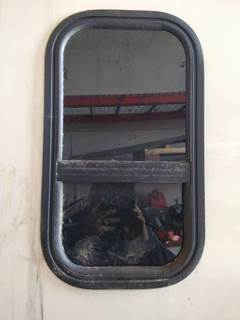 Freightliner Cascadia 126 Right Sleeper Window