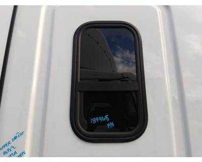 Freightliner Cascadia 126 Right Sleeper Window