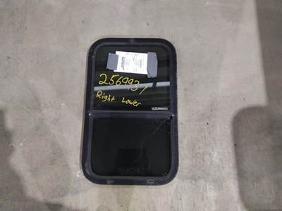 Freightliner Century Class 120 Right Sleeper Window for a Freightliner CENTURY 120