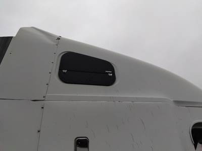 Freightliner Columbia 120 Right Sleeper Window