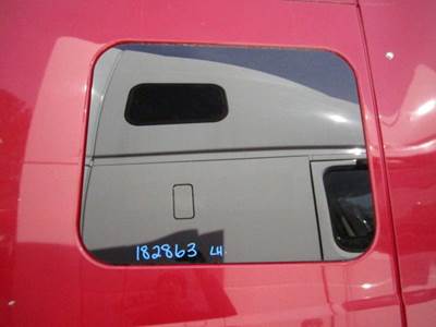 International ProStar Left Sleeper Window for a International PROSTAR 113
