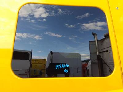 International ProStar Left Sleeper Window for a International PROSTAR 122