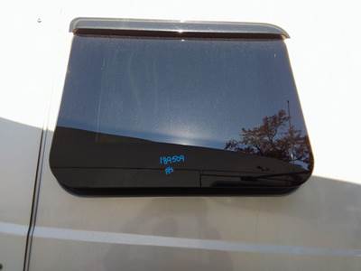 International ProStar Right Sleeper Window for a International PROSTAR 122