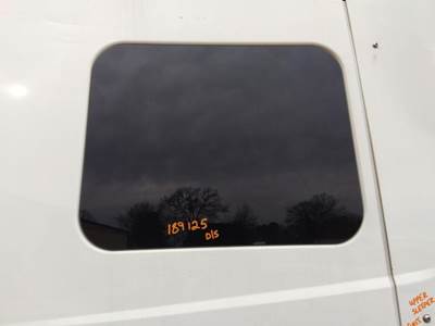 International ProStar Left Sleeper Window for a International PROSTAR 122