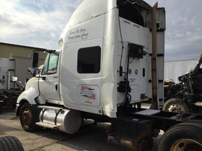 International ProStar Left Sleeper Window for a International PROSTAR 113