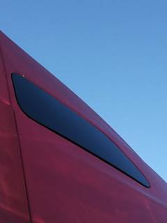 International ProStar Right Sleeper Window for a International PROSTAR 122