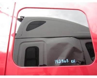 International ProStar Right Sleeper Window for a International PROSTAR 113