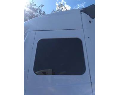 International ProStar Left Sleeper Window for a International PROSTAR 125