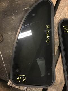 Kenworth T2000 Right Sleeper Window