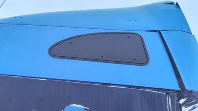 Kenworth T2000 Left Sleeper Window