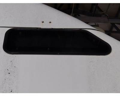 Kenworth T600B Right Sleeper Window