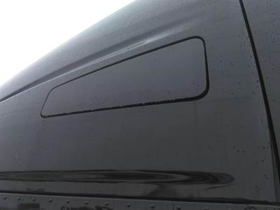 Kenworth T680 Left Sleeper Window