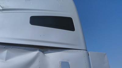 Kenworth T680 Left Sleeper Window