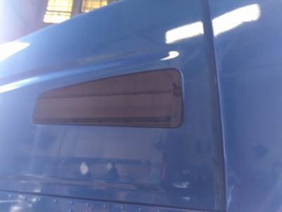 Kenworth T680 Left Sleeper Window