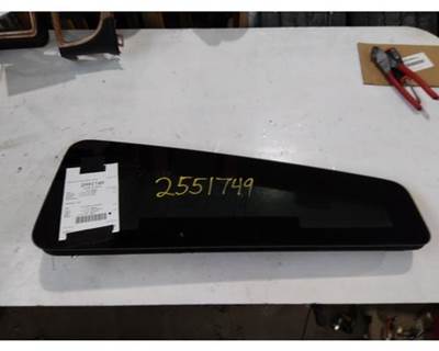 Kenworth T680 Right Sleeper Window