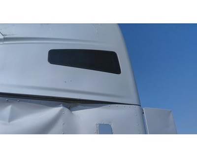 Kenworth T680 Left Sleeper Window