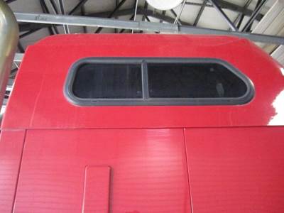 Mack Pinnacle CXU613 Right Sleeper Window for a Mack CXU613