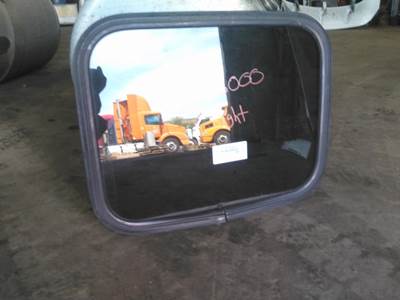 Peterbilt 387 Right Sleeper Window