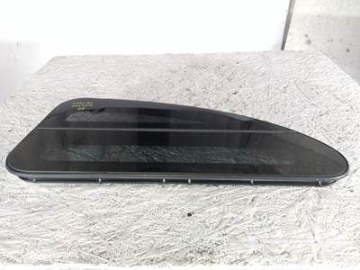 Peterbilt 387 Right Sleeper Window