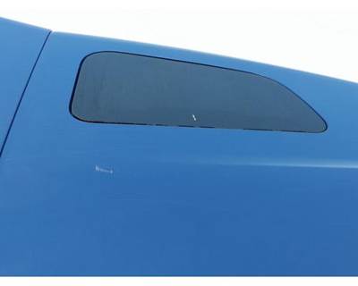 Peterbilt 579 Right Sleeper Window