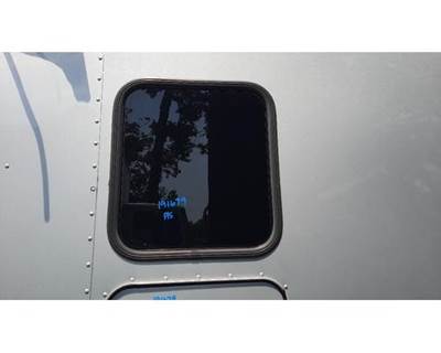 Peterbilt 579 Right Sleeper Window