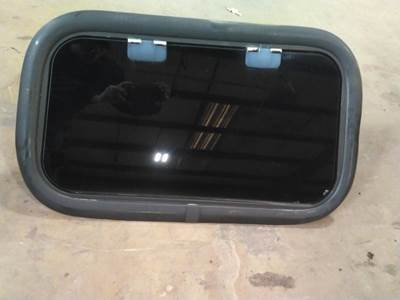 Volvo VT Left Sleeper Window