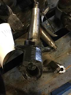 Ford F2HT3105DA Right Spindle