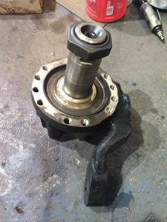 Mack 21063580 Right Spindle