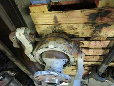 LEFT KNUCKLE ONLY NO SPINDLE
NO ARMS 
OFF FRONT DRIVE