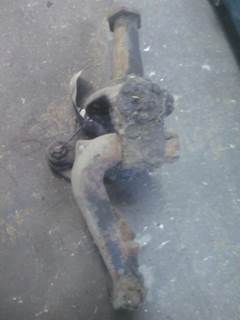 1353849
18K
4+4 NON ABS
3 BOLT CAP
 