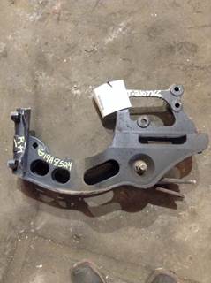 International 9200i Right Spring Hanger