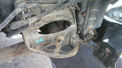 International LT Right Spring Hanger