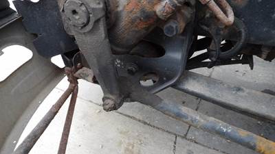 International ProStar Left Spring Hanger for a International PROSTAR 122