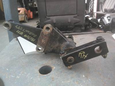 Kenworth T440 Spring Hanger